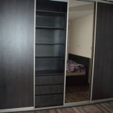 ГАРДЕРОБ ЗА НИША С 4 ПЛЪЗГАЩИ ВРАТИ